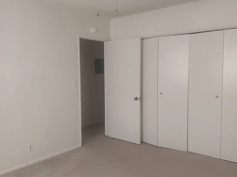 1016 N Orange Grove Ave #3 — Photo 16