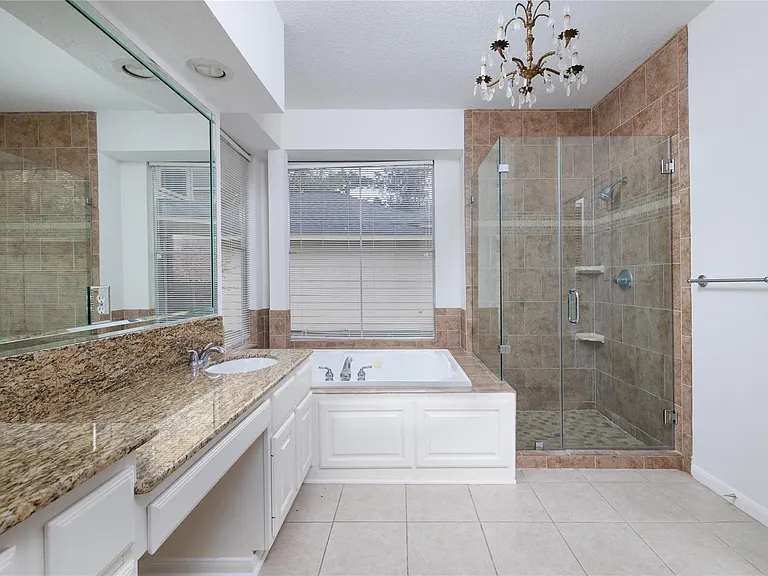 107 N Sunny Slope Cir — Photo 18