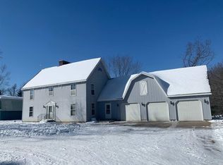 N8699 Lutz Rd, Iola, WI 54945