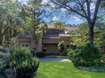 (Undisclosed Address), Port Jefferson Station, NY, 11776