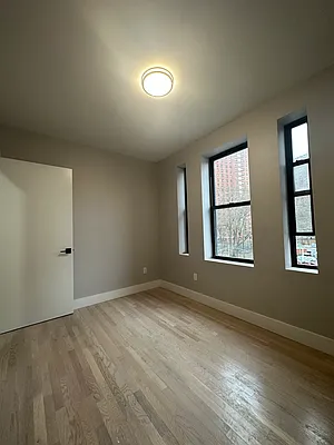 Rented by Peter R. Hungerford, LREB | media 19