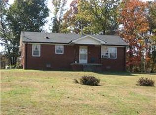 1040 Blue Well Rd, Lebanon, TN 37090