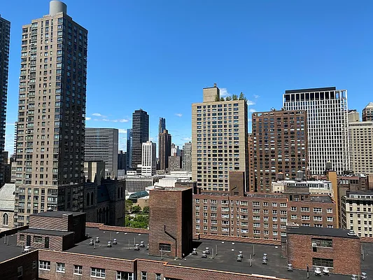 Sold by Realty Group International | media 23