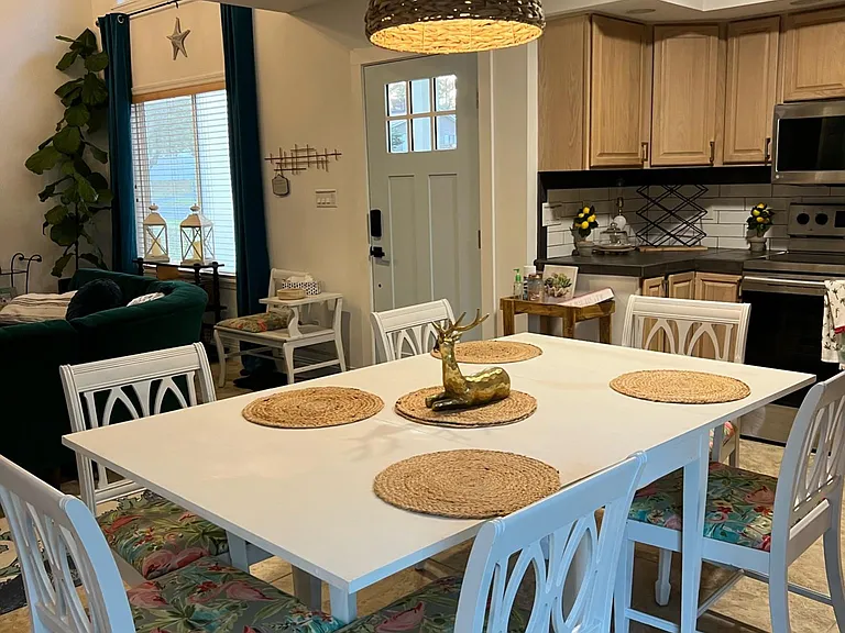Wildwood Dr — Photo 11