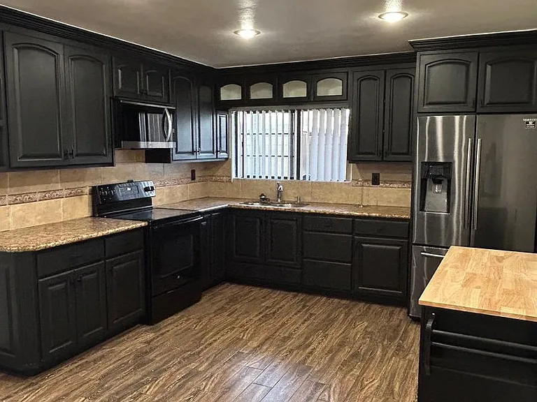 285 Rancho Dr #D — Photo 8