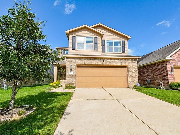 3rd image of 12911 Regal Oaks Bend Ln