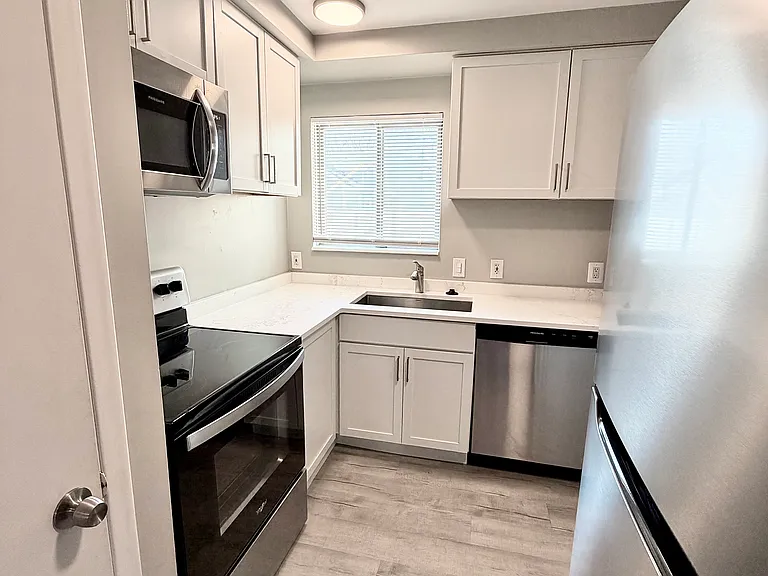3611 Rochester Rd — Photo 1