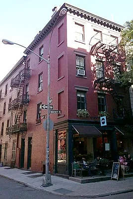 Rented by Manhattan Modern | media 26