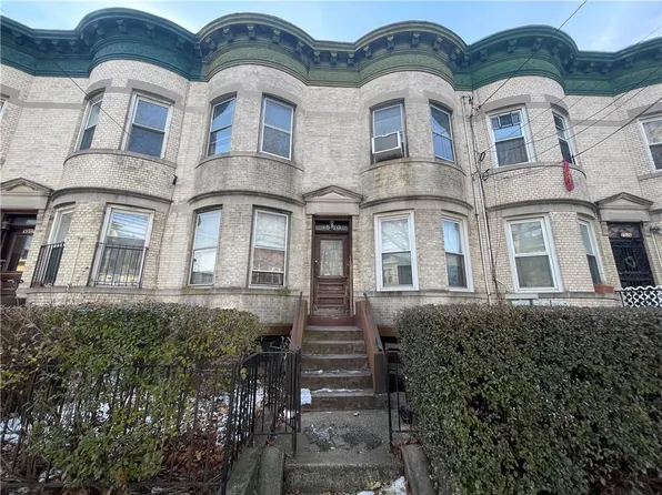 1530 71st Street image 1 of 2