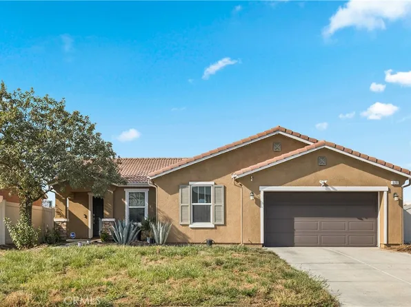 320 Yosemite Ave, Perris, CA 92570
