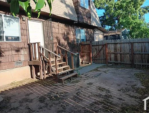 4 bed, $2,800 — Photo 2
