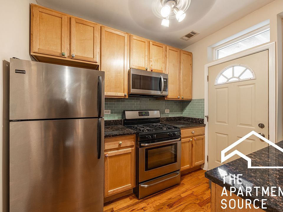 1st image of 2259 W Rosemont Ave APT 1