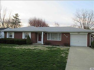1st image of 415 Redwood Dr