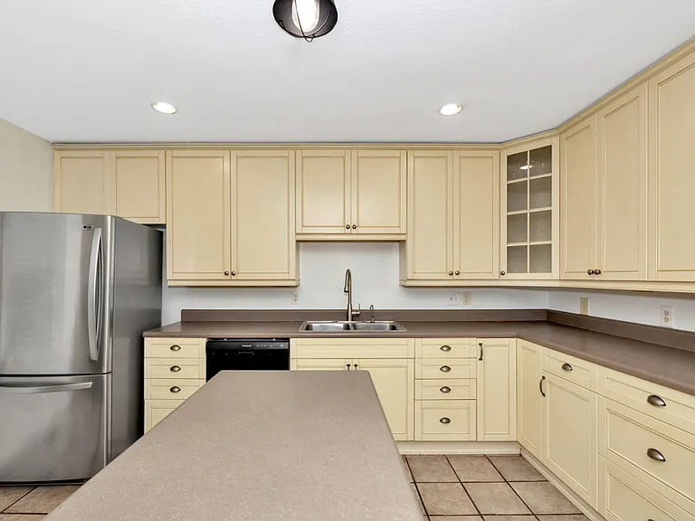 607 Bob Wallace Ave SW — Photo 18