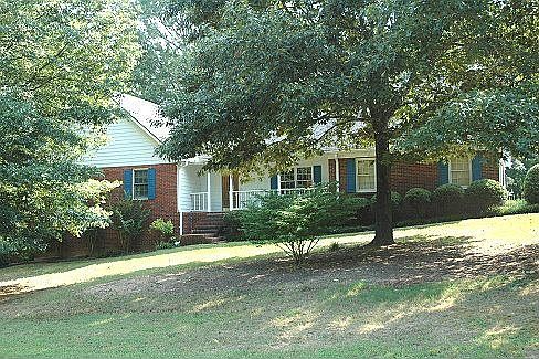 1st image of 70 Lobhaugh Ln