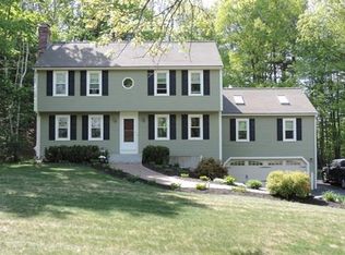 182 Nashua Rd, Pepperell, MA 01463