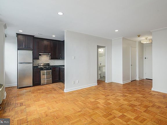 4th image of 2601 Pennsylvania Ave APT 515