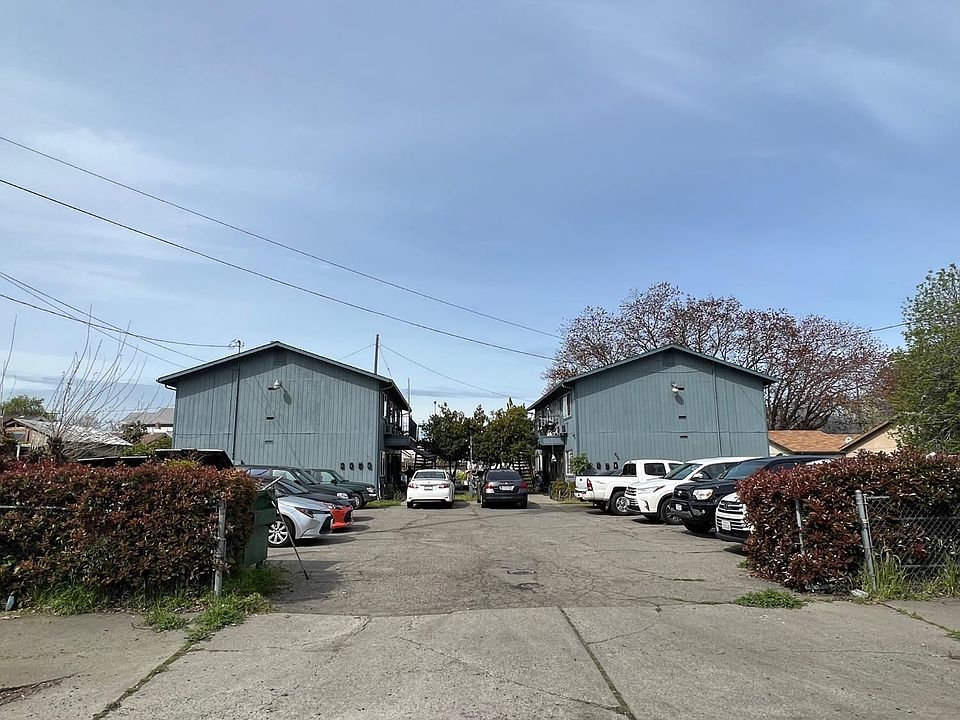 1st image of 123 N Airport Way