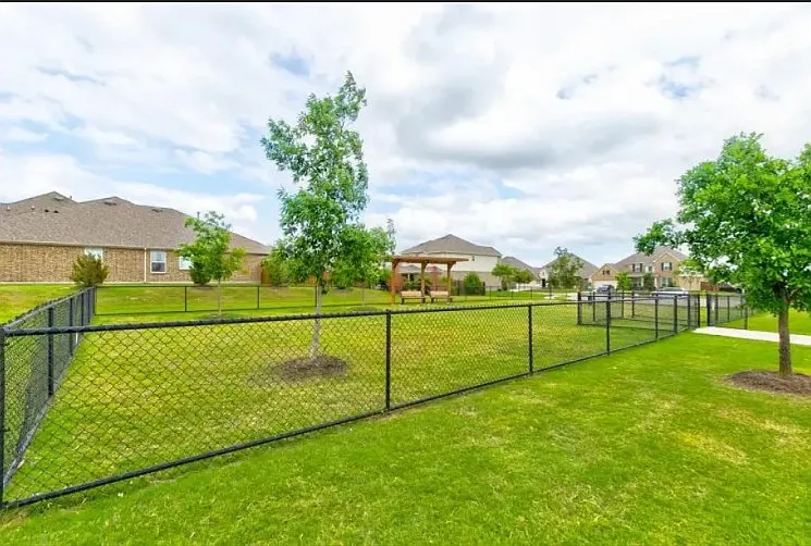 2409 Buelingo Ln — Photo 25