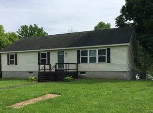 41 Washer Rd, Phoenix, NY 13135