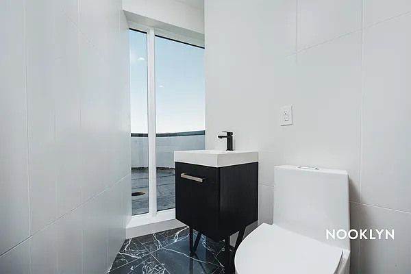 Rented by Nooklyn NYC LLC | media 25