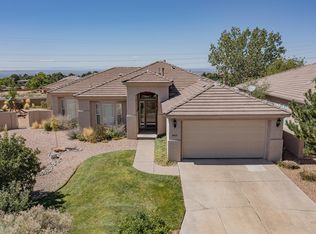 6017 Silver Leaf Trl NE, Albuquerque, NM 87111