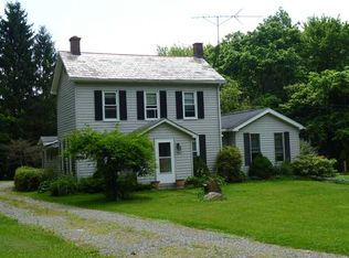 464 Hartwick Rd, Mercer, PA 16137