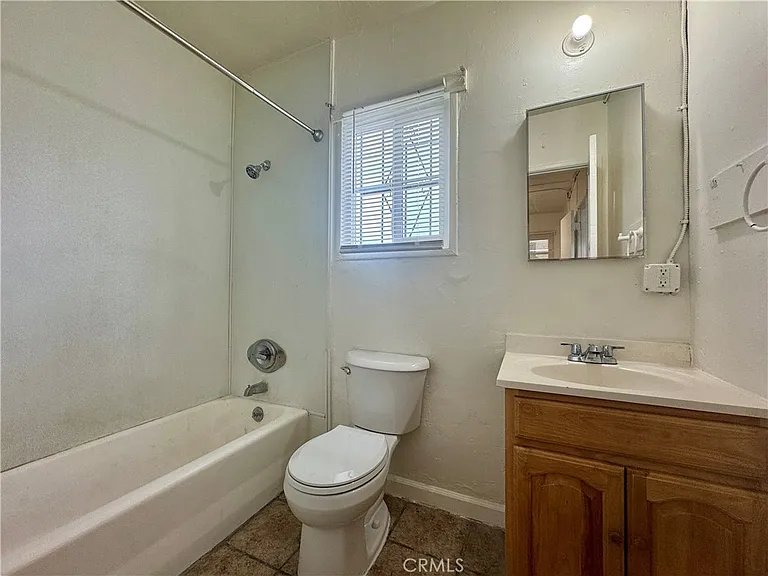 12616 E Lambert Rd #5 — Photo 5