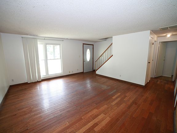 4th image of 4126 N Vinewood Ave