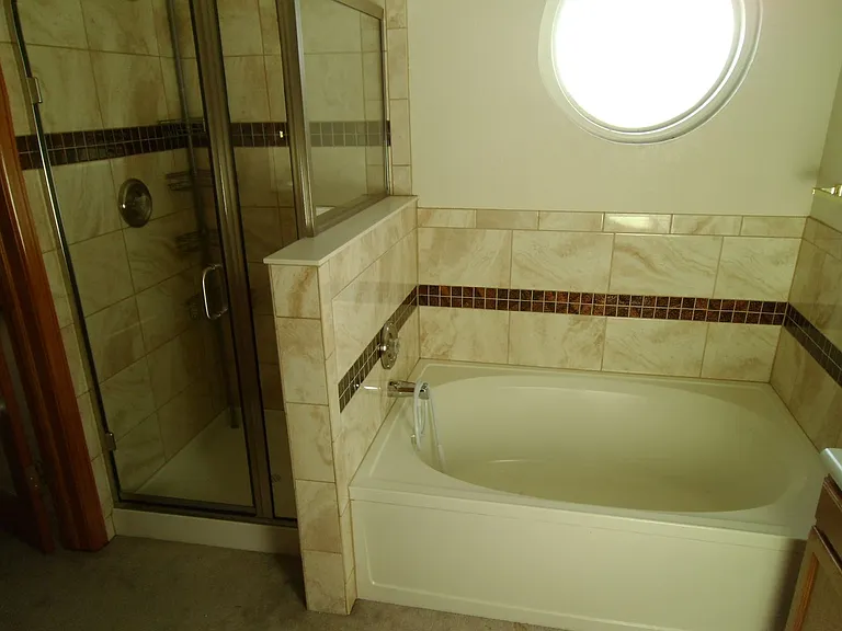 13482 Glen Cir — Photo 10