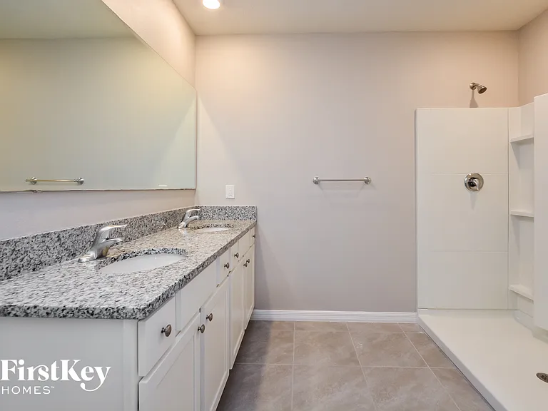 353 American Holly Ave — Photo 9