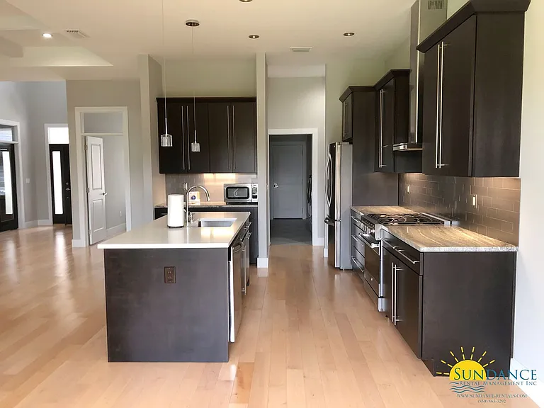 432 Shoal Lake Dr — Photo 8