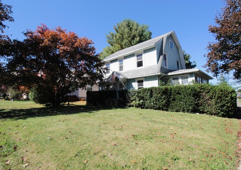 1st image of 349 Conklin Ave