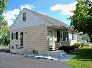 5618 Yates Ave N, Crystal, MN 55429