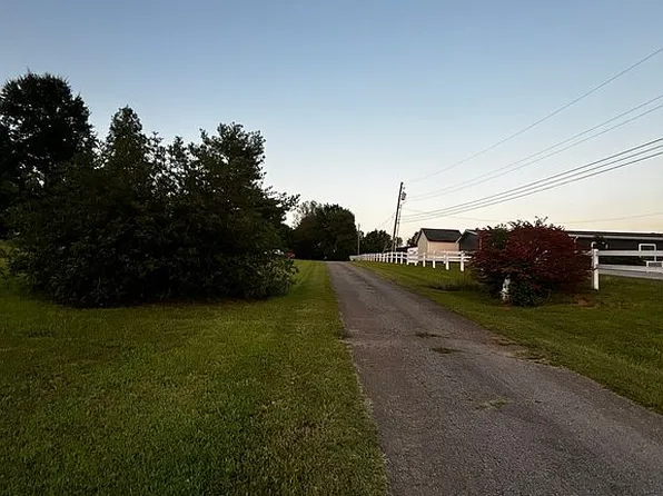 7174 N Dixie Hwy, Elizabethtown, KY 42701