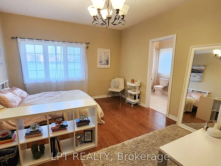 12 Plowright Rd #LEASE — Photo 20