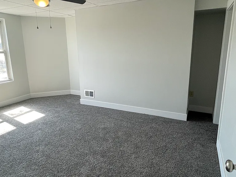 424 W 7th Ave #1 — Photo 14
