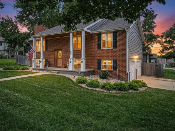 316 S Kaw Dr, Junction City, KS 66441