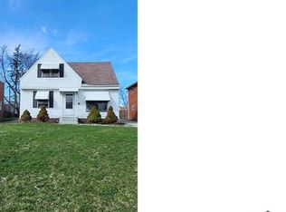 20115 Libby Rd, Maple Heights, OH 44137
