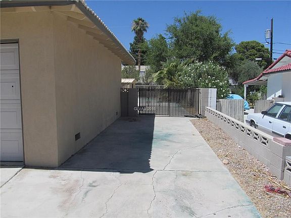 2nd image of 3676 Edison Ave #0