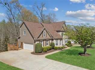 2324 Oak Falls Ln, Buford, GA 30519