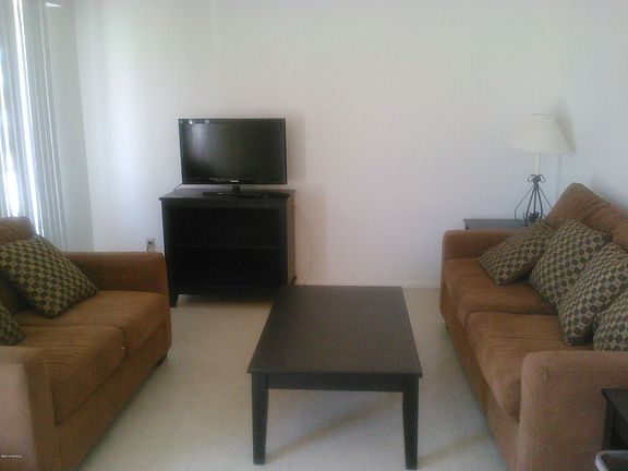 3rd image of 3154 W Orchid Ln