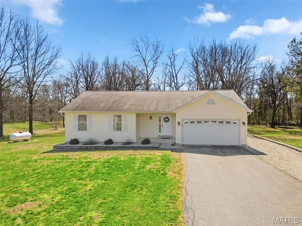 72 Westwood Trl, Foristell, MO 63348