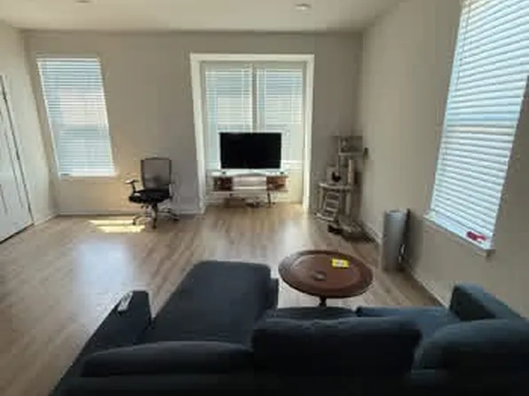 2145 Boro Ridge St, Richmond, VA 23225