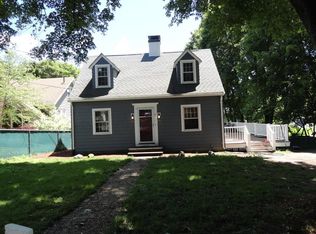 14 Manning Rd, Waltham, MA 02452
