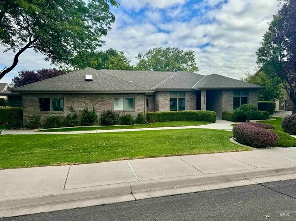 1973 Candleridge Dr, Twin Falls, ID 83301