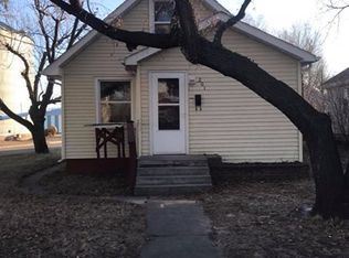 201 S Adams St, Plentywood, MT 59254
