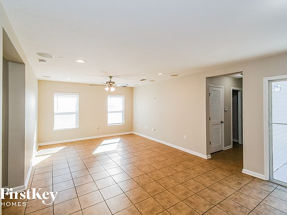 3rd image of 12109 Alexandra Dr