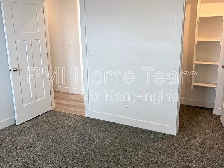 618 W Cozy Ln — Photo 13