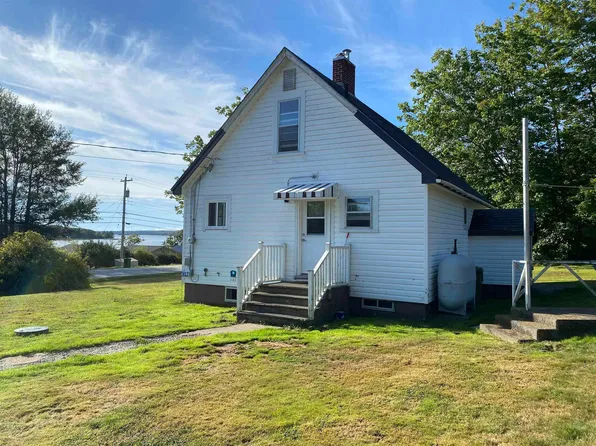 8394 Highway 3, Pt Mouton, NS B0T 1T0